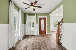 42 McKinley Ave N, Battle Creek, MI 49017 - Photo 8