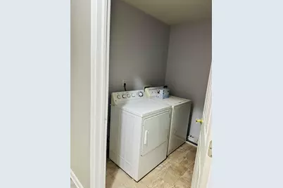 22063 Fairlane Boulevard, Woodhaven, MI 48183 - Photo 8