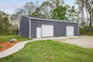 7615 Lansing Ave, Jackson, MI 49201 - Photo 4