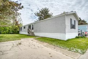 2261 Drive in Ln, Mount Pleasant, MI 48858 - Photo 18