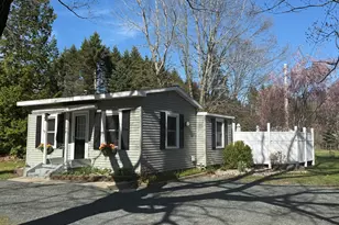 2148 N Lakeshore Dr, Ludington, MI 49431 - Photo 2