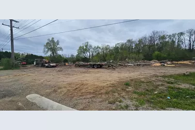 S Michigan Avenue #19-sheridan twp, Albion, MI 49224 - Photo 2