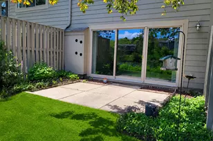 740 Peninsula Ct, Ann Arbor, MI 48105 - Photo 8