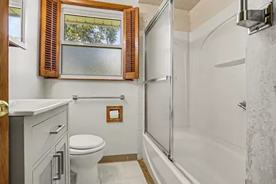 709 W Highland Boulevard, Battle Creek, MI 49015 - Photo 16