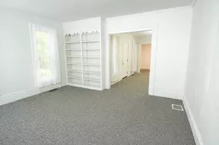 501 E Paw Paw St, Paw Paw, MI 49079 - Photo 20