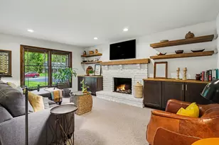 365 Stone Harbor Rd, Holland, MI 49424 - Photo 4