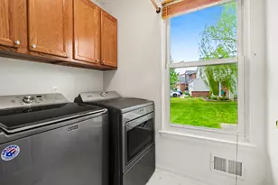7469 Dover Dr, Ypsilanti, MI 48197 - Photo 12