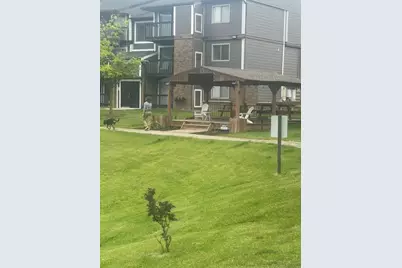 1472 W Chateau Vert Street #D, Ypsilanti, MI 48197 - Photo 26