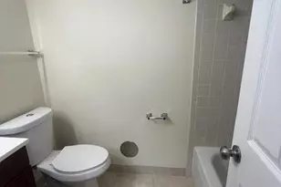 1472 W Chateau Vert St, Ypsilanti, MI 48197 - Photo 20