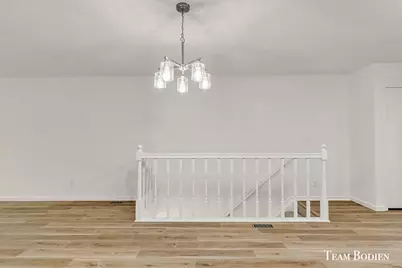 201 Bona Vista Drive NW #21, Grand Rapids, MI 49504 - Photo 14