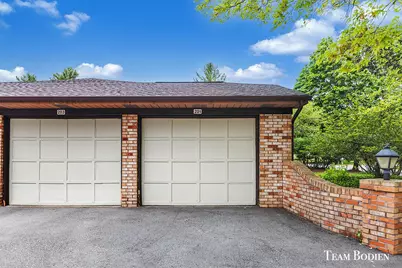 201 Bona Vista Drive NW #21, Grand Rapids, MI 49504 - Photo 6
