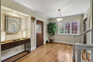588 Central Ave, Holland, MI 49423 - Photo 6