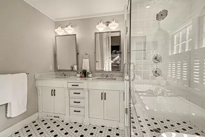 588 Central Avenue, Holland, MI 49423 - Photo 26