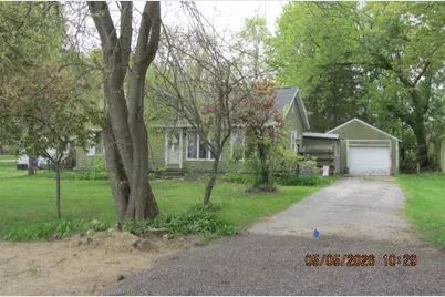 207 Cherry Street, Allegan, MI 49010 - Photo 6
