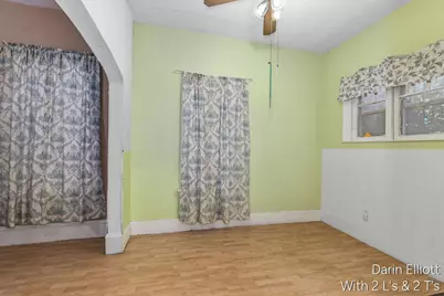 201 S Jefferson Street, Ionia, MI 48846 - Photo 6