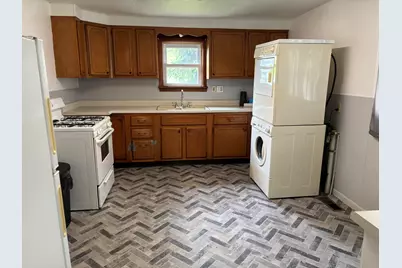 202 N Clay Street, Sturgis, MI 49091 - Photo 6