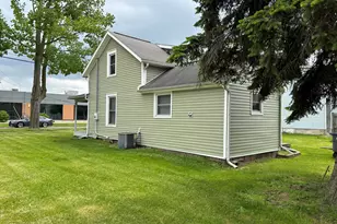 202 N Clay St, Sturgis, MI 49091 - Photo 4