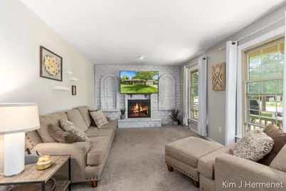 2508 Greenings Avenue NE, Grand Rapids, MI 49525 - Photo 4