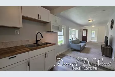 1710 Indiana Avenue, Lansing, MI 48906 - Photo 4
