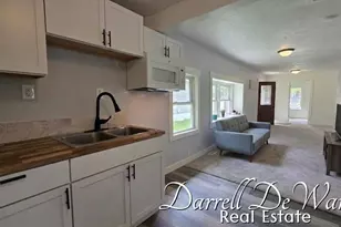 1710 Indiana Ave, Lansing, MI 48906 - Photo 4