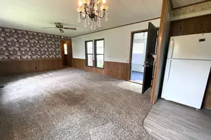 855 W Jefferson St, Grand Ledge, MI 48837 - Photo 10