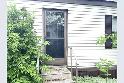 855 W Jefferson Street #146, Grand Ledge, MI 48837 - Photo 22