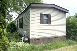 855 W Jefferson St, Grand Ledge, MI 48837 - Photo 24