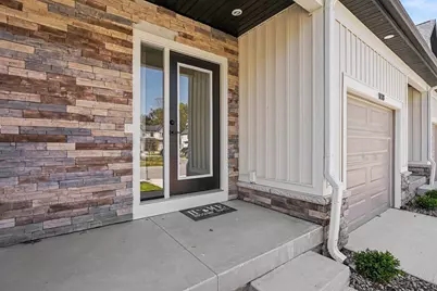 1978 S Shorewood Lane, Holland, MI 49423 - Photo 4