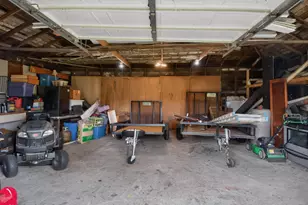 127 W Wilkins St, Jackson, MI 49203 - Photo 12