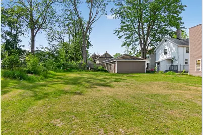 127 W Wilkins Street, Jackson, MI 49203 - Photo 10