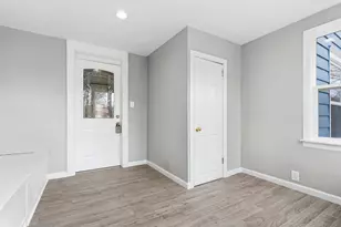 365 White Pigeon St, Constantine, MI 49042 - Photo 4