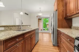 1010 Baldwin Ave, Ann Arbor, MI 48104 - Photo 14