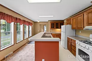 15707 New Holland St, Holland, MI 49424 - Photo 12