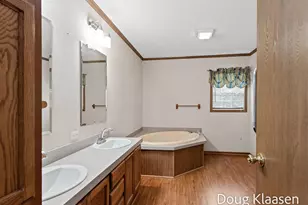 15707 New Holland St, Holland, MI 49424 - Photo 24