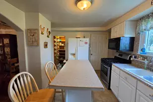 19120 Welch, Milan, MI 48160 - Photo 4