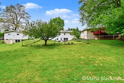 640 Division Street, Ionia, MI 48846 - Photo 28