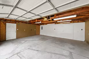 15420 Burr St, Taylor, MI 48180 - Photo 44