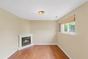 15420 Burr St, Taylor, MI 48180 - Photo 16
