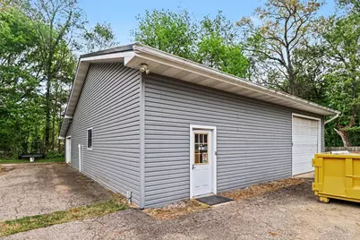 313 Thelma Drive, Battle Creek, MI 49014 - Photo 26