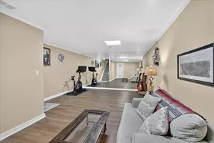 2202 Applewood Ct, Ann Arbor, MI 48103 - Photo 30