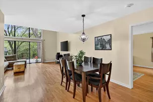 2202 Applewood Ct, Ann Arbor, MI 48103 - Photo 8