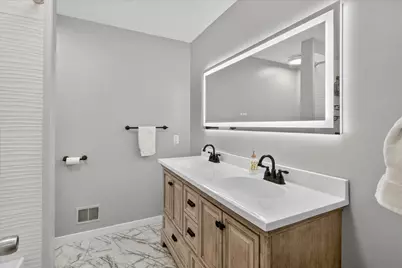 2202 Applewood Court, Ann Arbor, MI 48103 - Photo 26