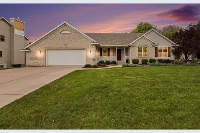 2045 Meadowdale Drive NW, Grand Rapids, MI 49504 - Photo 1