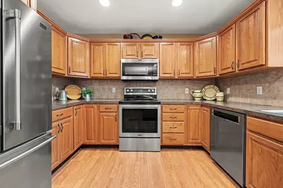 2045 Meadowdale Drive NW, Grand Rapids, MI 49504 - Photo 14