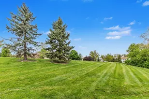 3843 Fox Glen Dr, Ann Arbor, MI 48108 - Photo 10