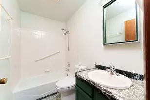 3101 S Hilltop Dr, Ann Arbor, MI 48103 - Photo 16
