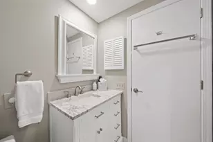 2595 Fox Chase Dr, Troy, MI 48098 - Photo 48