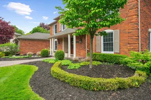 2595 Fox Chase Dr, Troy, MI 48098 - Photo 6