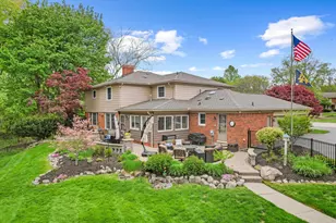 2595 Fox Chase Dr, Troy, MI 48098 - Photo 80