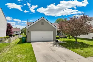 7353 Maplelawn Dr, Ypsilanti, MI 48197 - Photo 44
